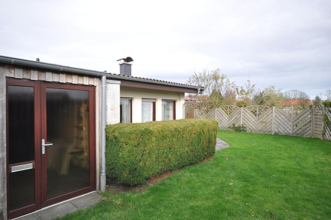 Nr 201 - Ferienhaus Am Tief Neuharlingersiel Bagian luar foto